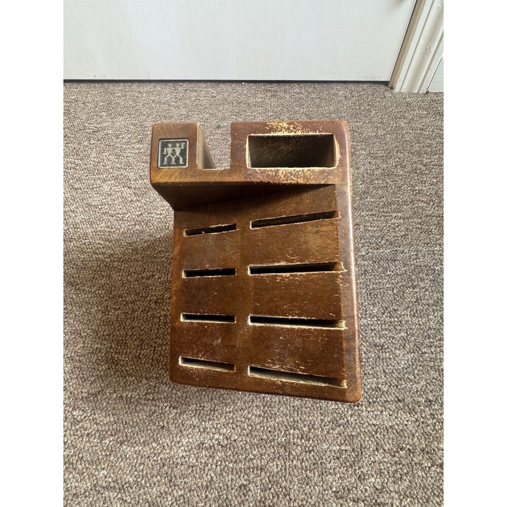 ZWILLING Pro 10-slot Knife Block - Walnut - Used Condition